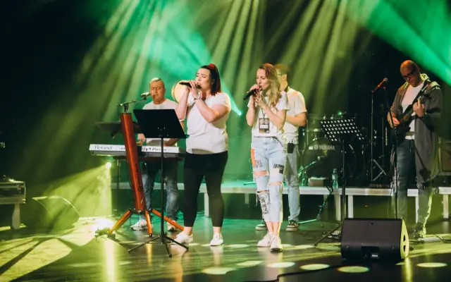 NIEPOKORNI zespół na wesele