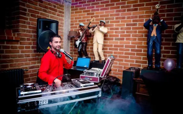 DJ na wesele, na urodziny